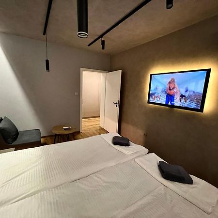 Apartament Varosha Luxury Lovetsj Eksteriør bilde