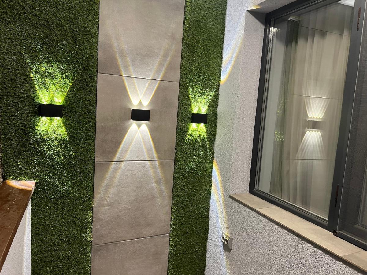 Apartament Varosha Luxury Lovetsj Eksteriør bilde