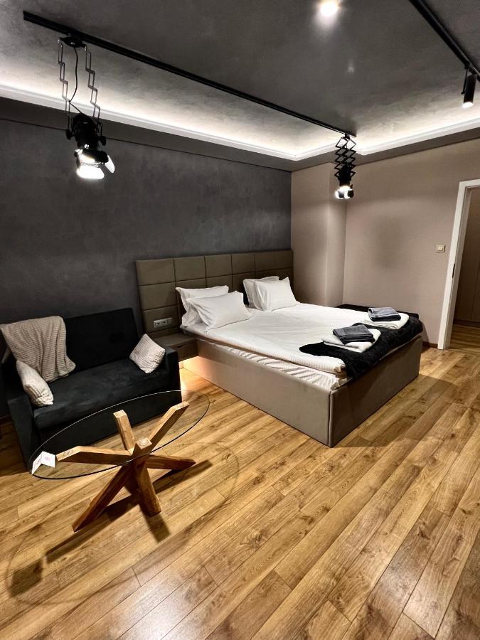 Apartament Varosha Luxury Lovetsj Eksteriør bilde