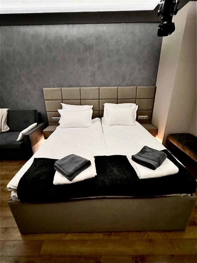 Apartament Varosha Luxury Lovetsj Eksteriør bilde