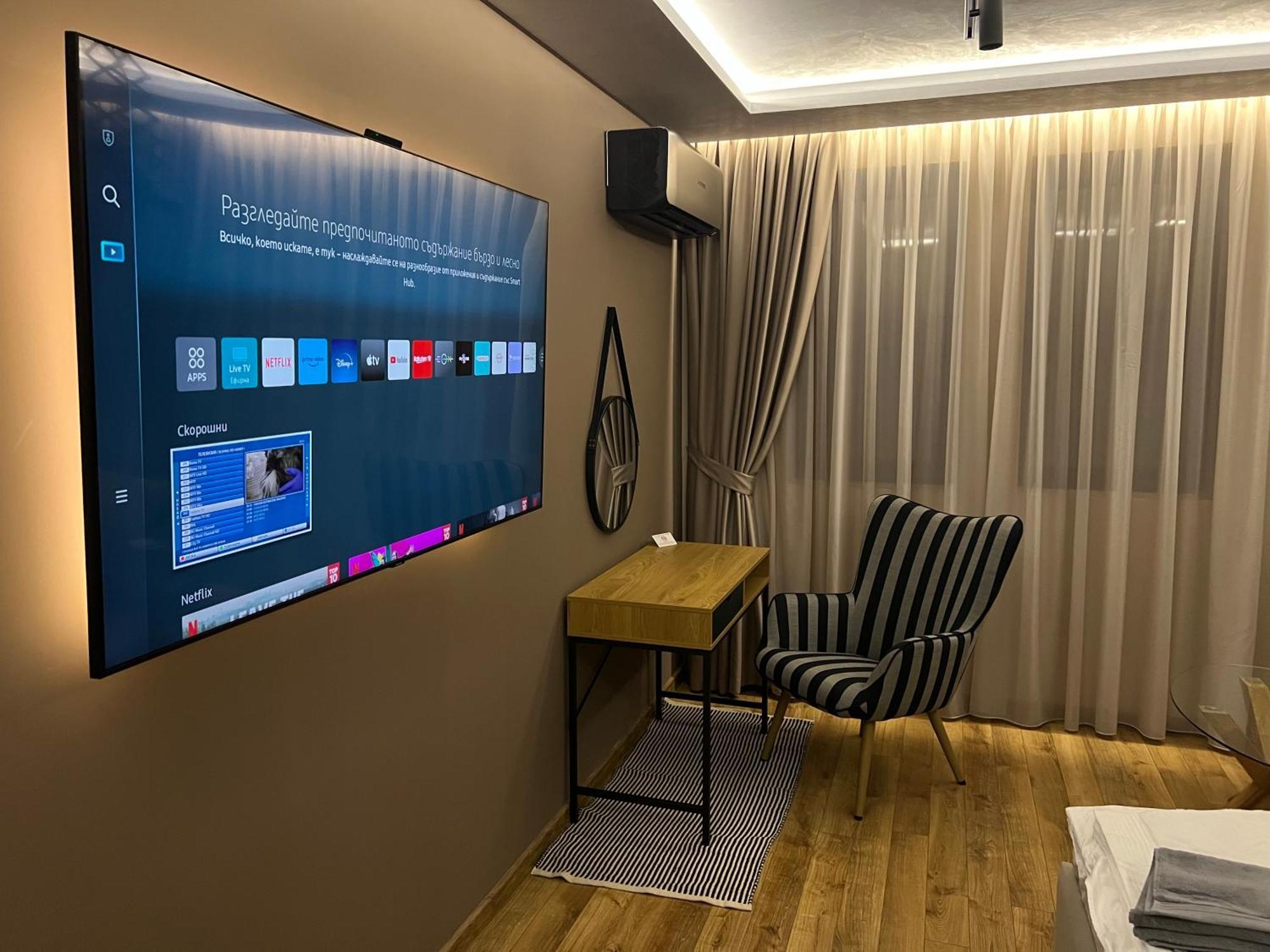 Apartament Varosha Luxury Lovetsj Eksteriør bilde