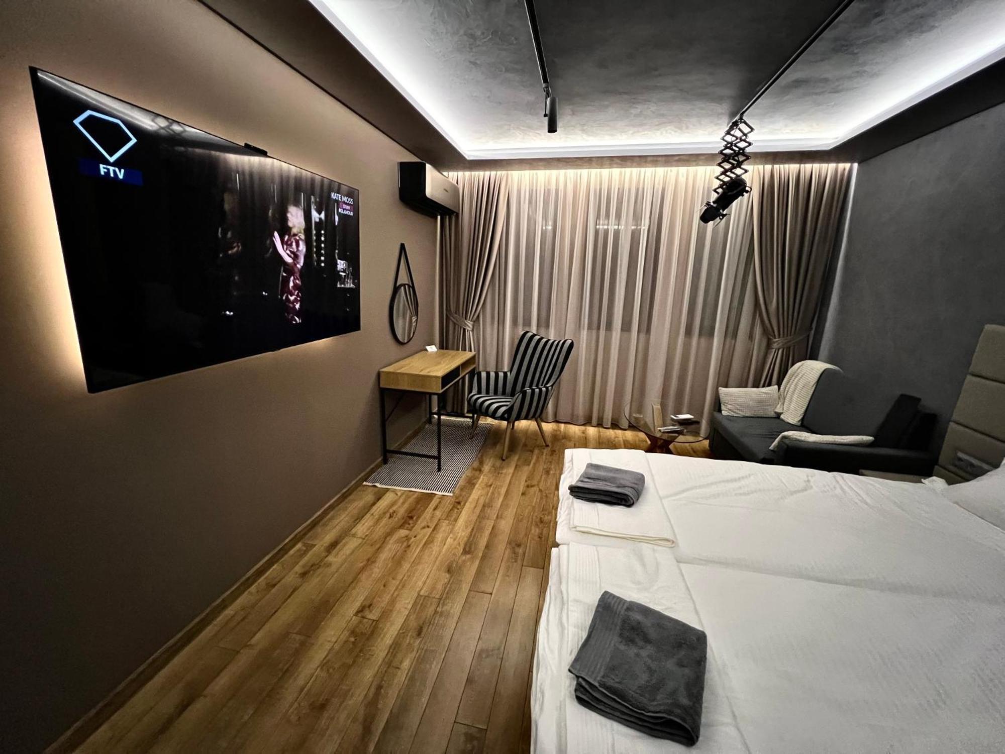 Apartament Varosha Luxury Lovetsj Eksteriør bilde